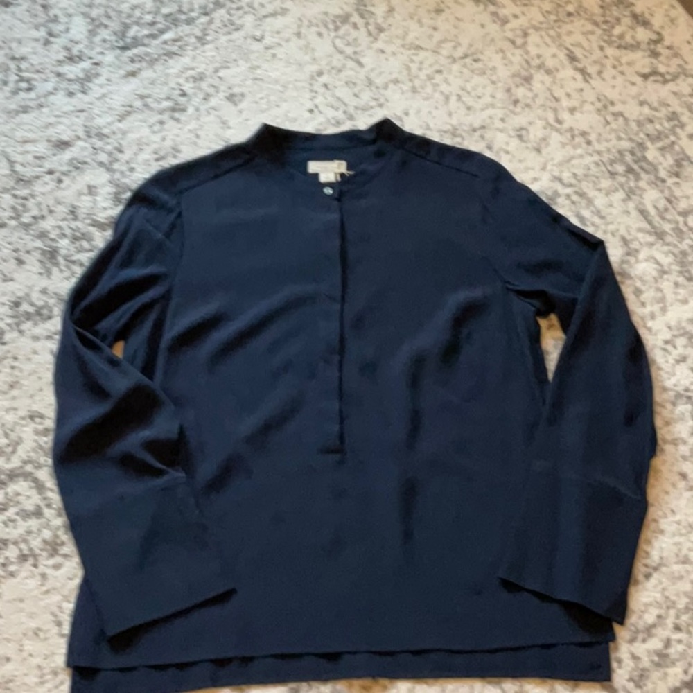 J Crew Point Sur popover